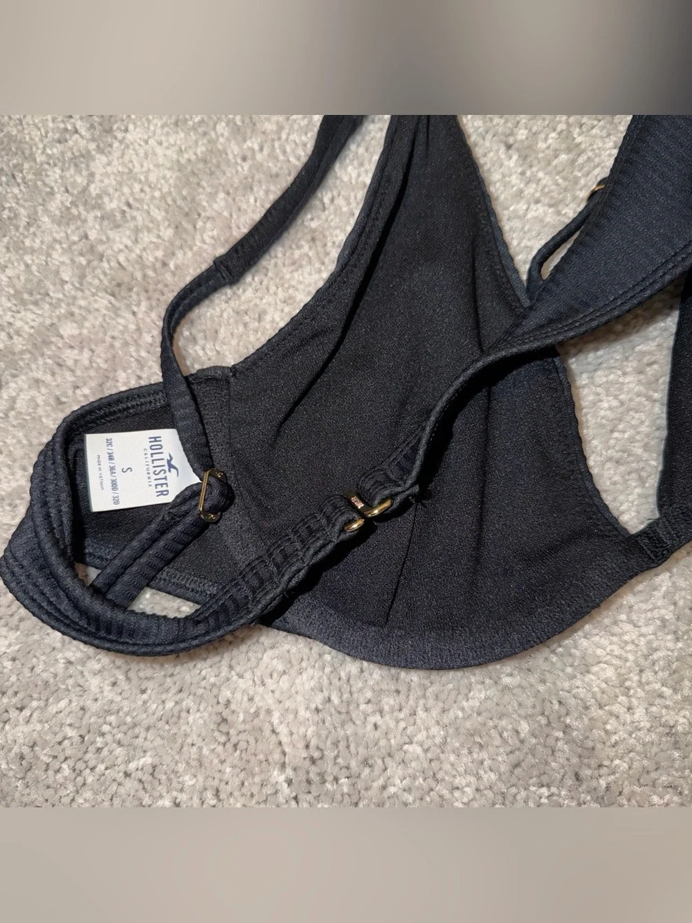 Hollister Black Ribbed Underwire Bikini Top
